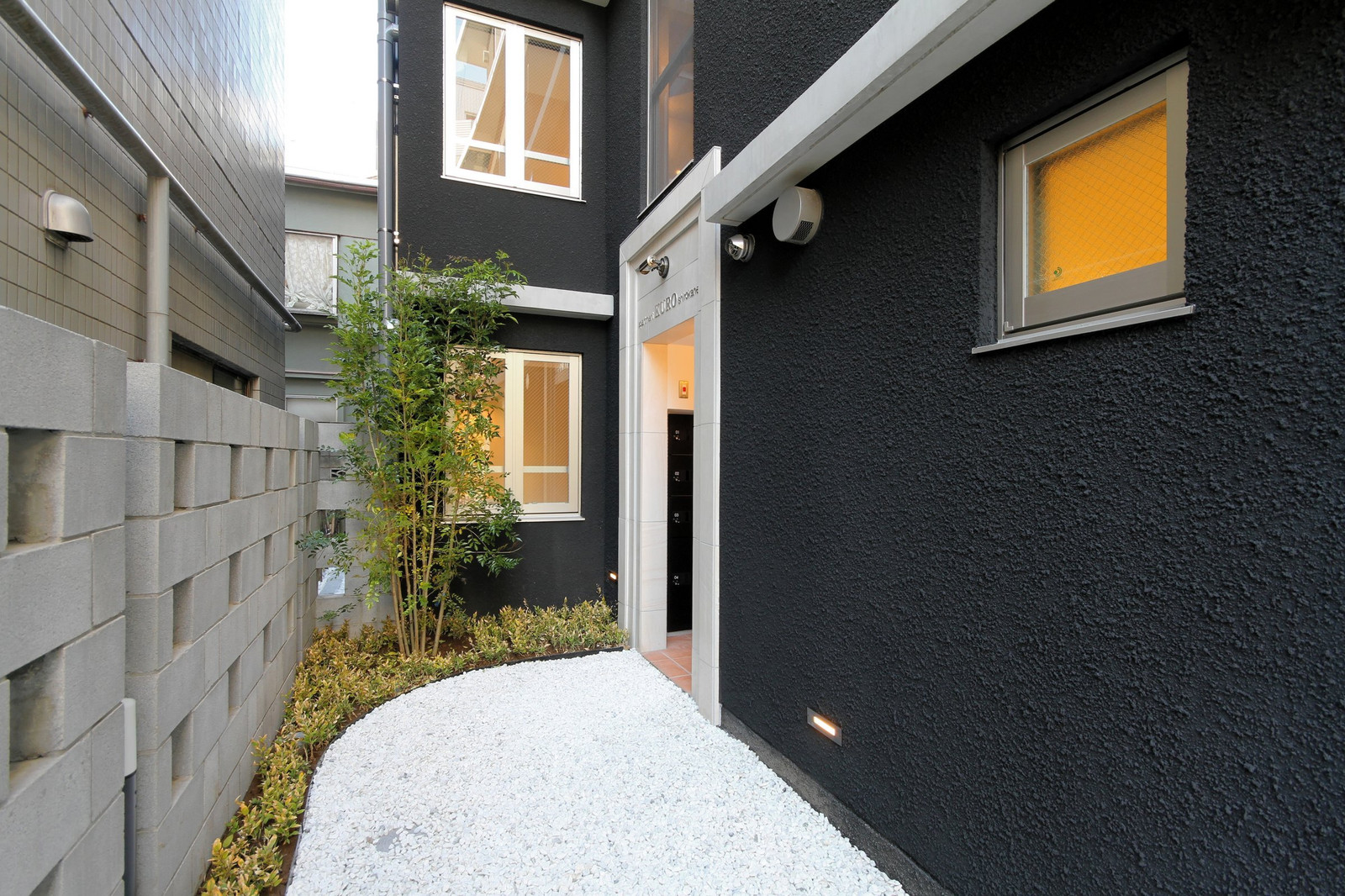 000151220110459re001