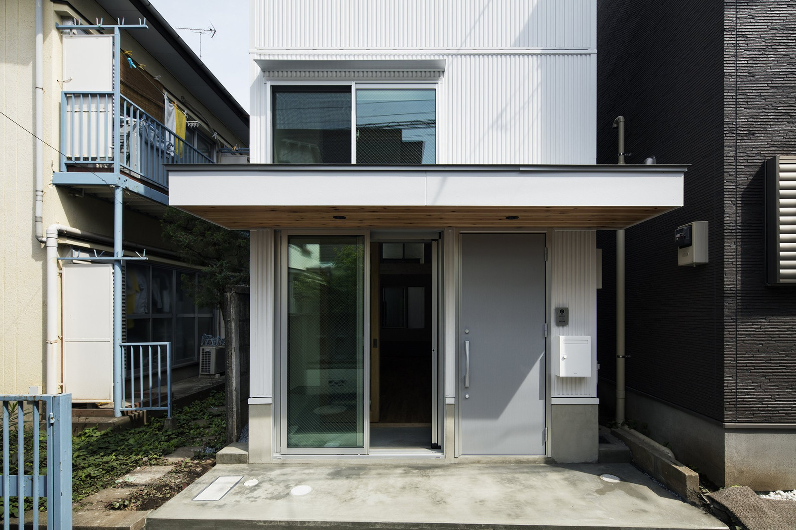 001160422_0203kh 001160422_0203kh