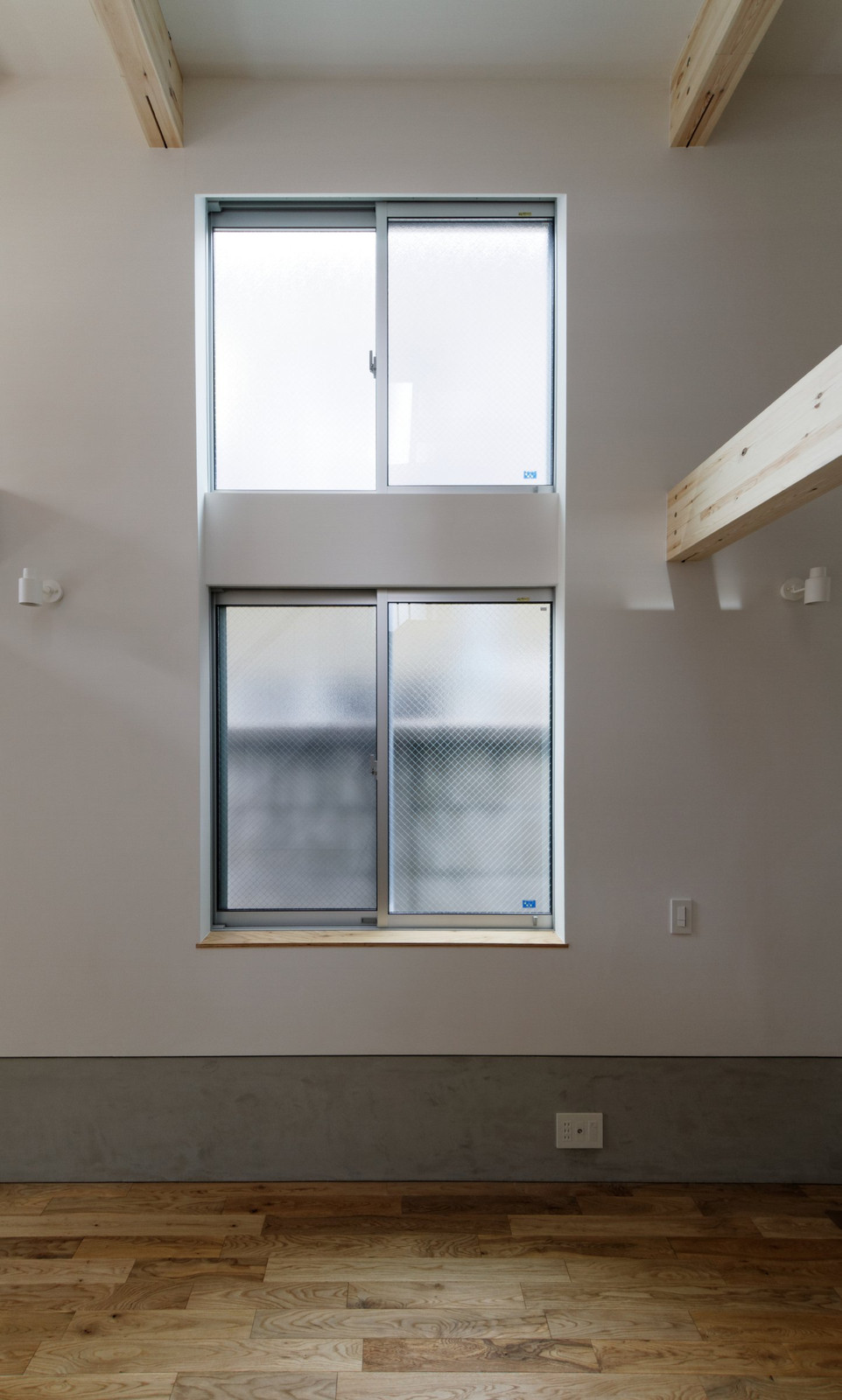 102160422130542 102160422130542