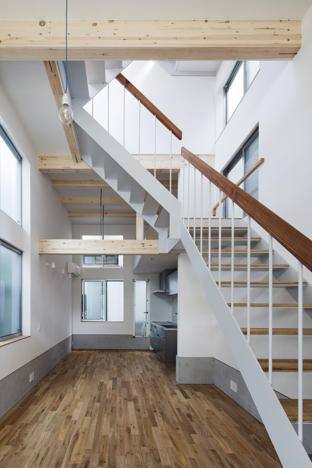 102160422_0257kh 102160422_0257kh