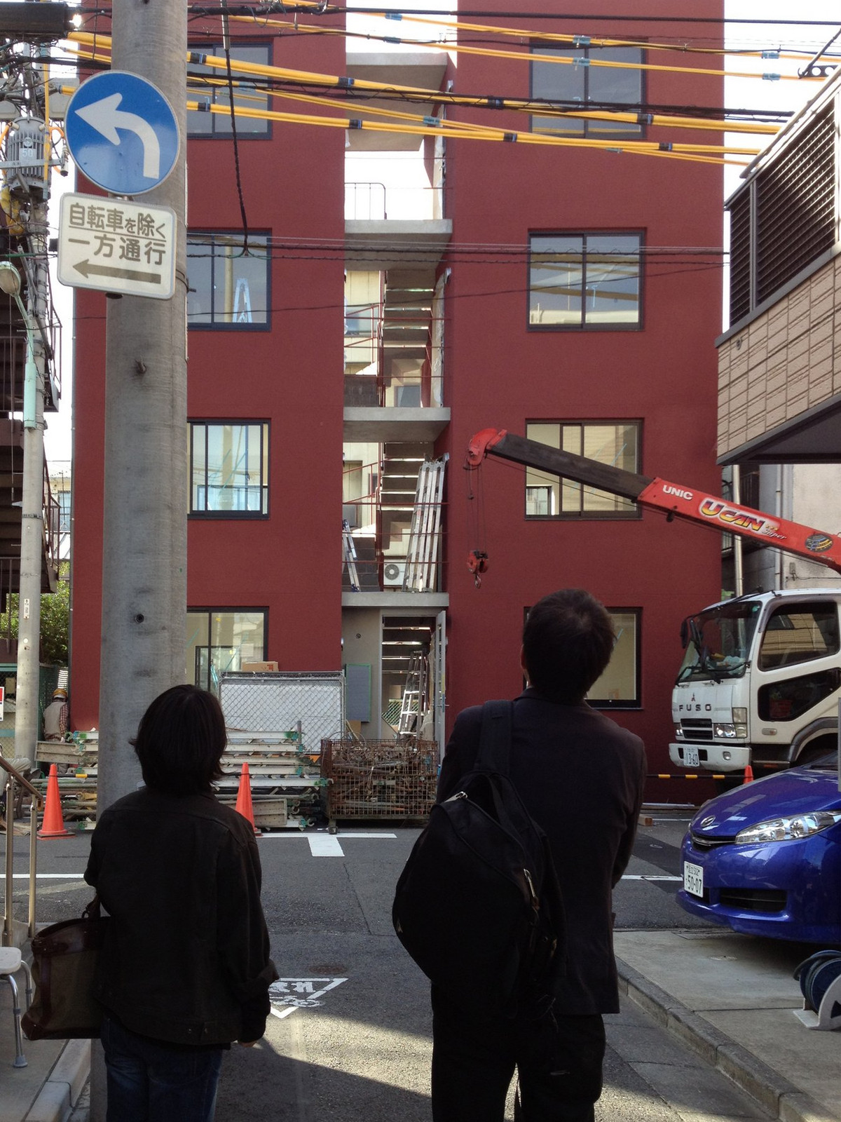 130409153843001 130409153843001