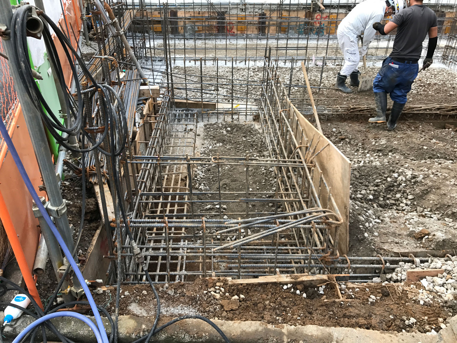 170822155423 170822155423