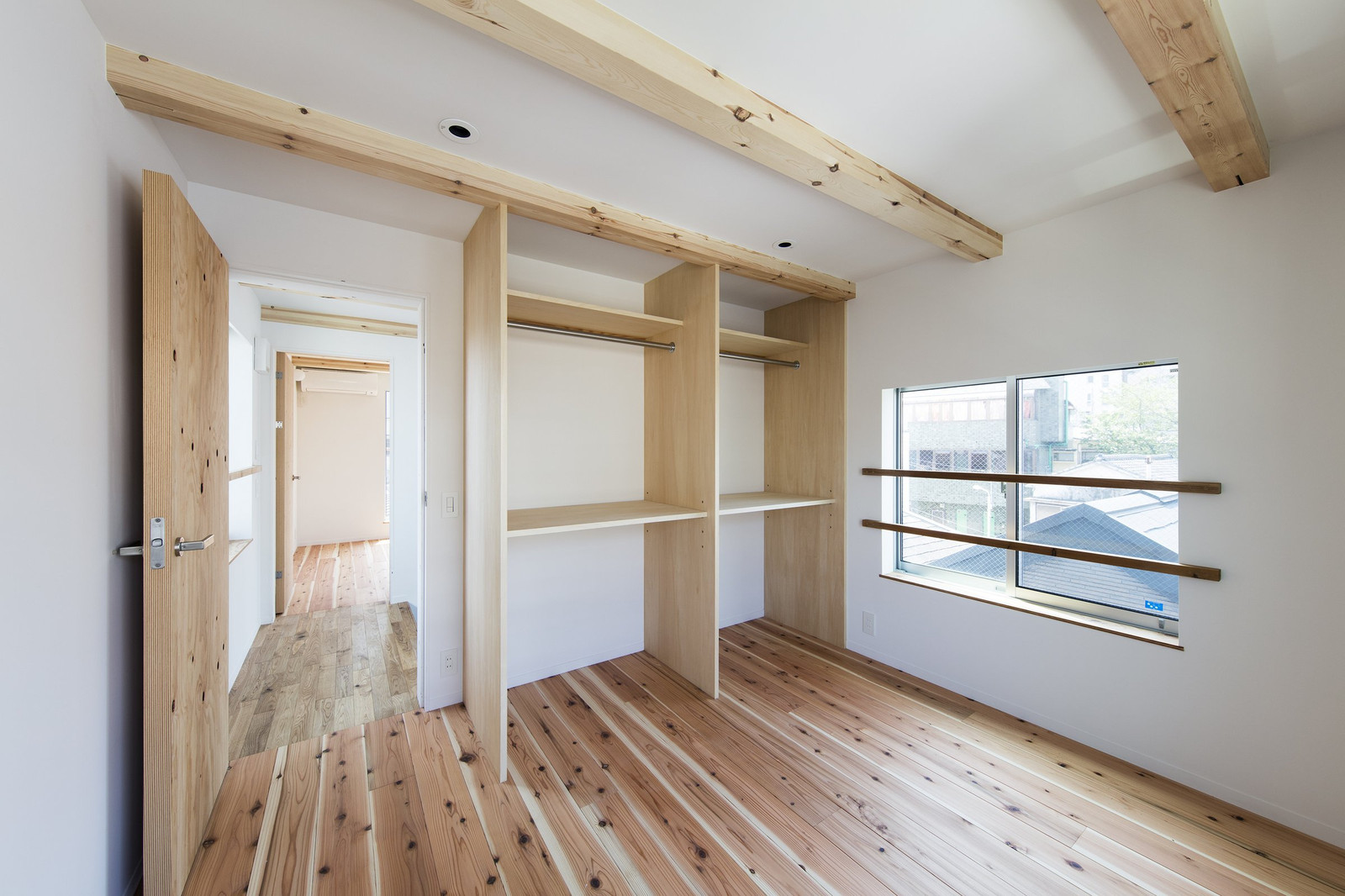 301160422_0032kh 301160422_0032kh