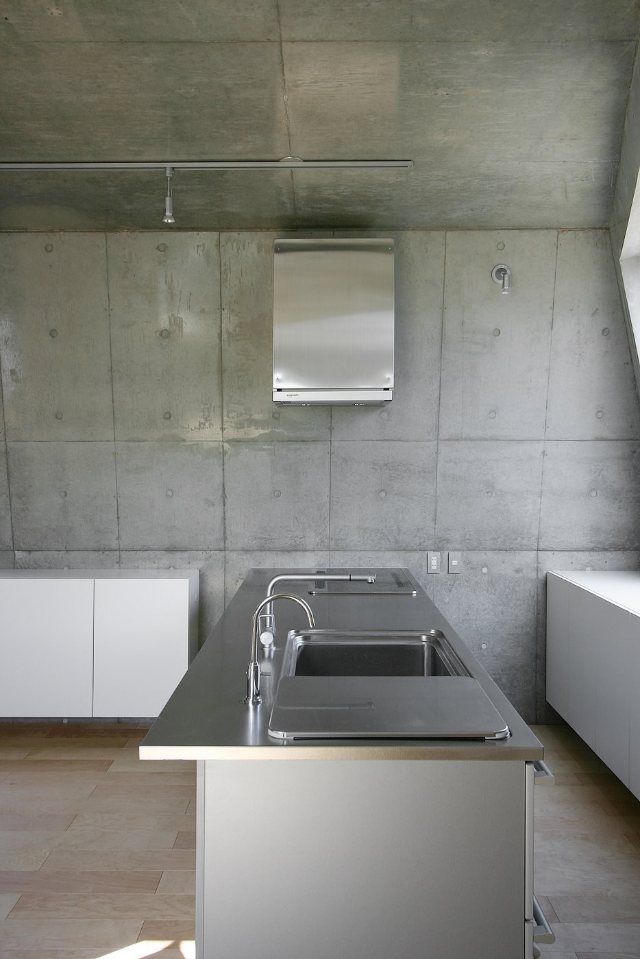 Sak070406191 Sak070406191